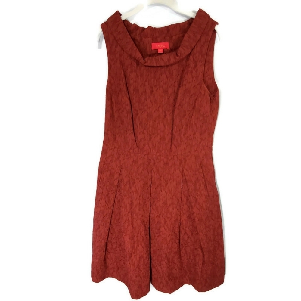 Lavia 18 Boat Neck Sleeveless Sheath Dress M/L